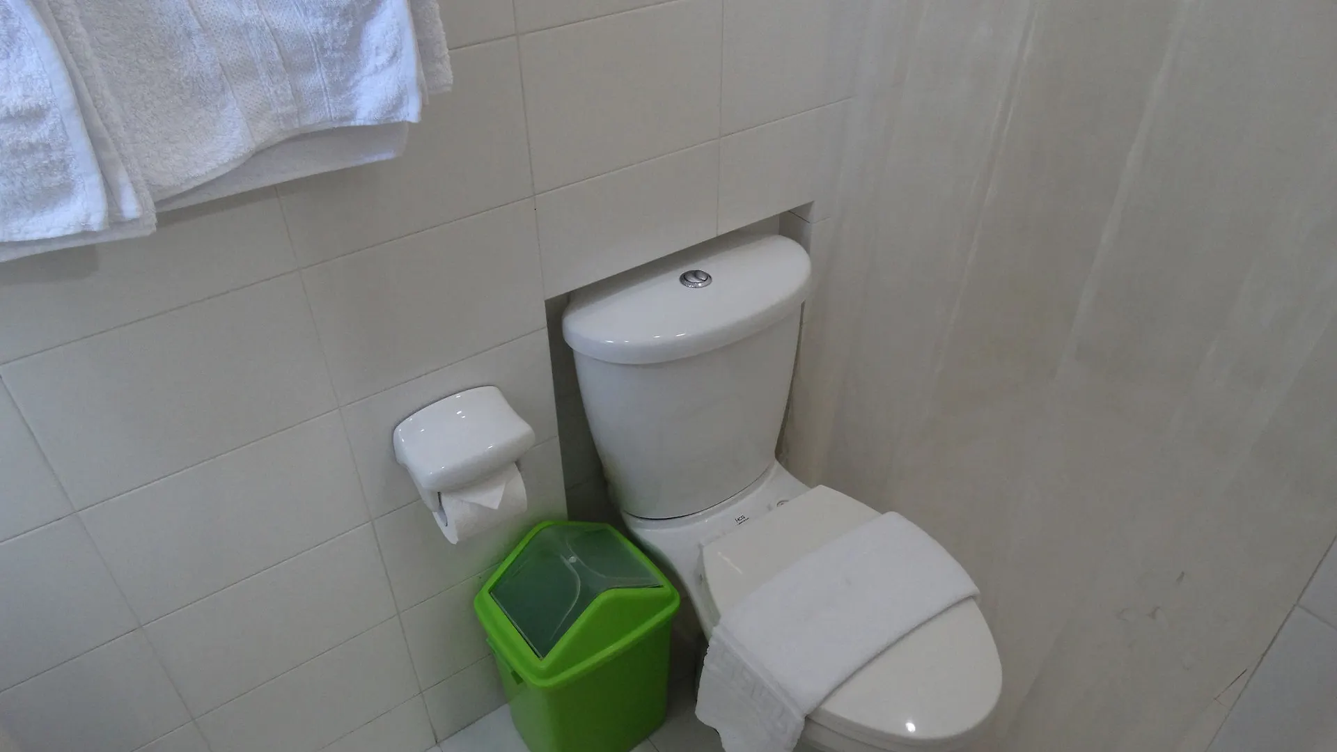 Purple Tree Bed & Breakfast Paranaque City